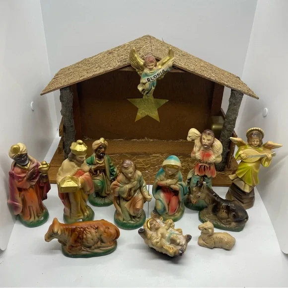 Nativity Scene Set with Stable - Multicolor - Picture 2 of 9